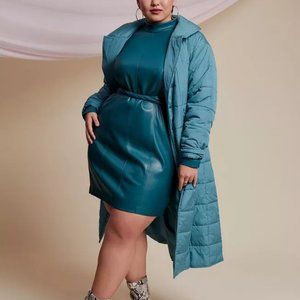 new eloquii $160 quilted belted puffer coat in teal 26/28